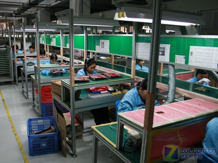 品質(zhì)的守護(hù)者 每一片主板都要接受層層檢測